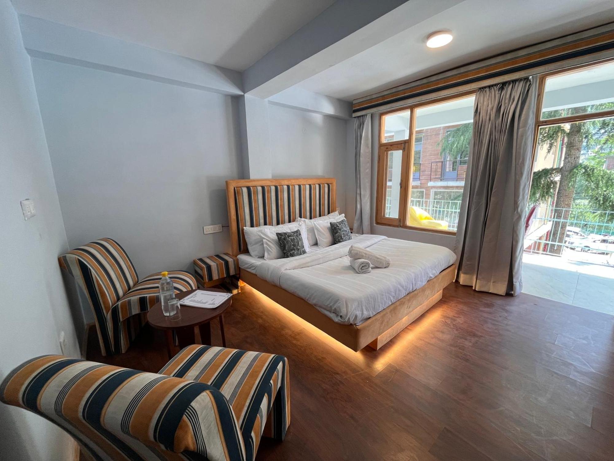 Hotel English Rose, #Personal Parking, #Petfriendly, #Garden, #Bonfire Under The Stars Manali  Luaran gambar