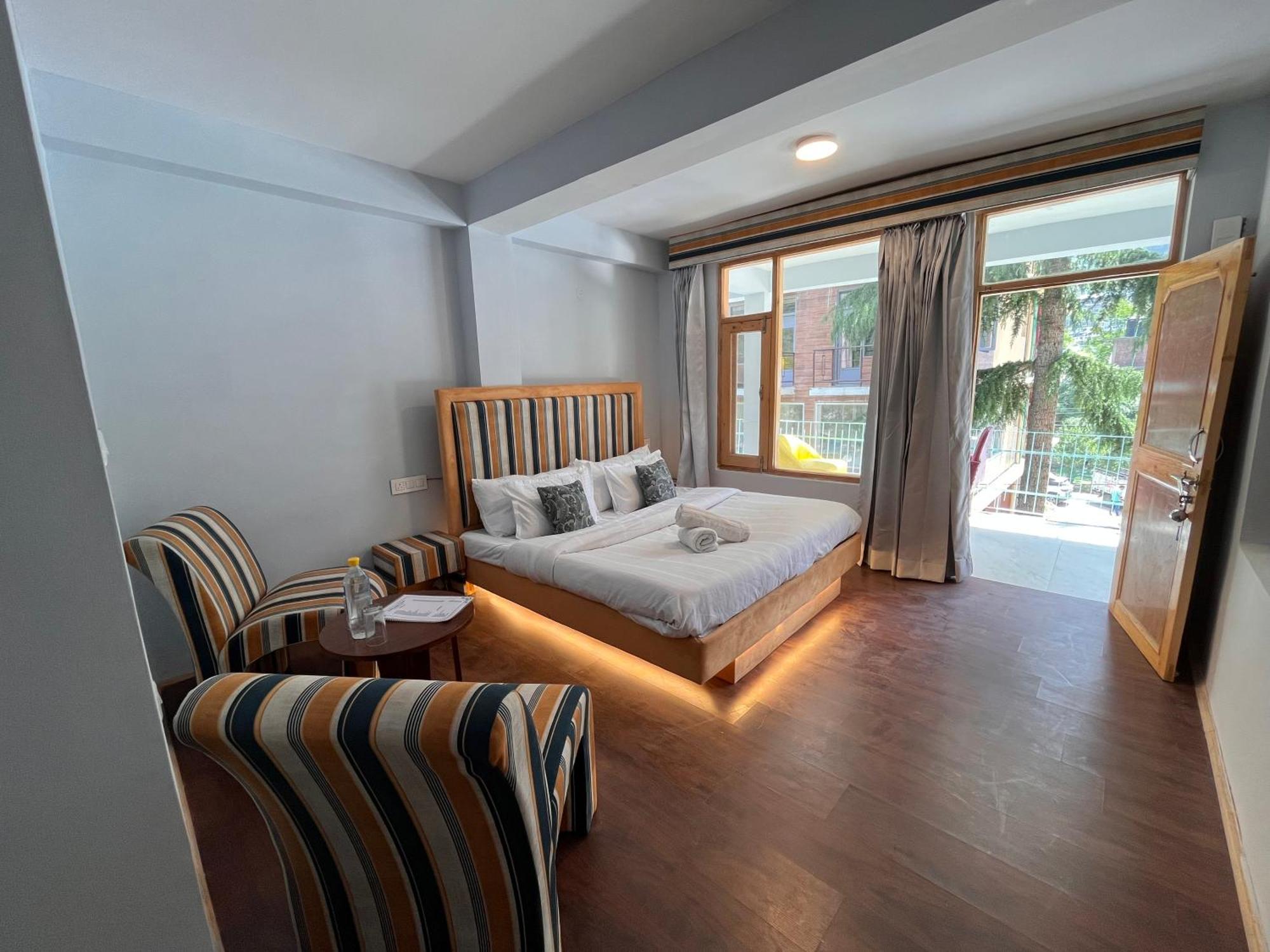 Hotel English Rose, #Personal Parking, #Petfriendly, #Garden, #Bonfire Under The Stars Manali  Luaran gambar