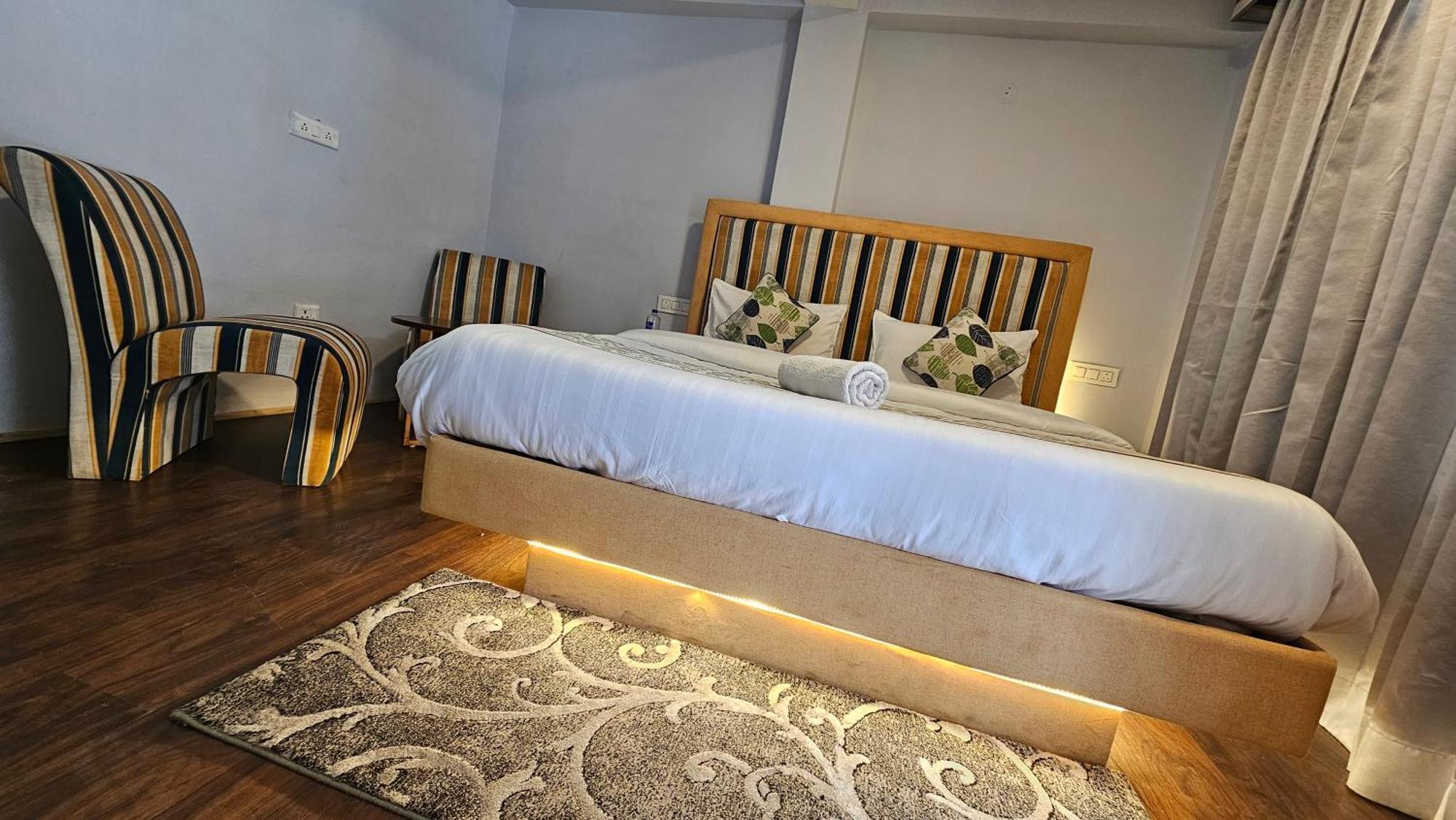 Hotel English Rose, #Personal Parking, #Petfriendly, #Garden, #Bonfire Under The Stars Manali  Luaran gambar