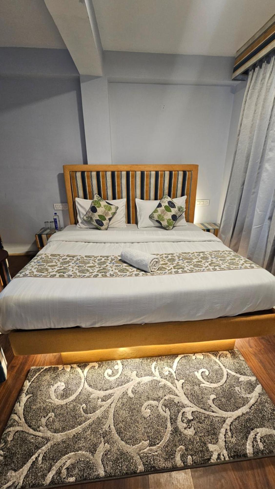Hotel English Rose, #Personal Parking, #Petfriendly, #Garden, #Bonfire Under The Stars Manali  Luaran gambar
