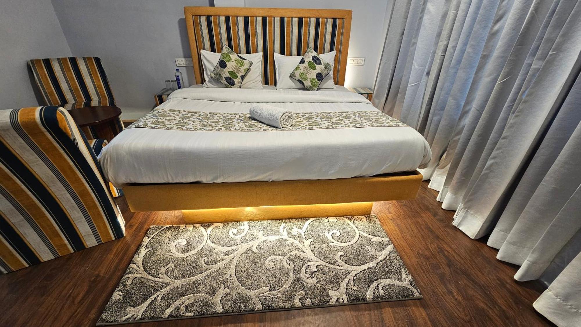Hotel English Rose, #Personal Parking, #Petfriendly, #Garden, #Bonfire Under The Stars Manali  Luaran gambar