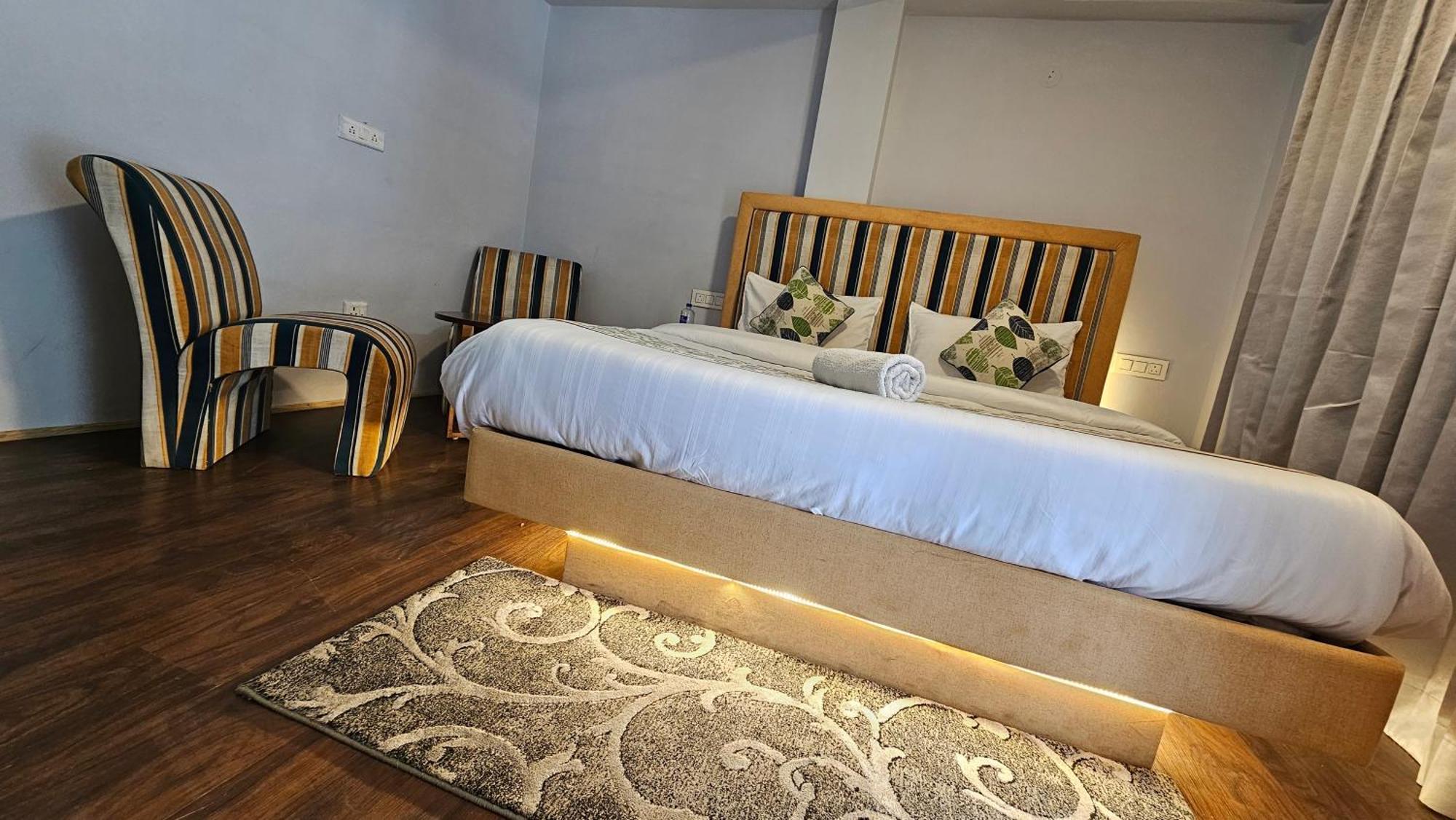 Hotel English Rose, #Personal Parking, #Petfriendly, #Garden, #Bonfire Under The Stars Manali  Luaran gambar