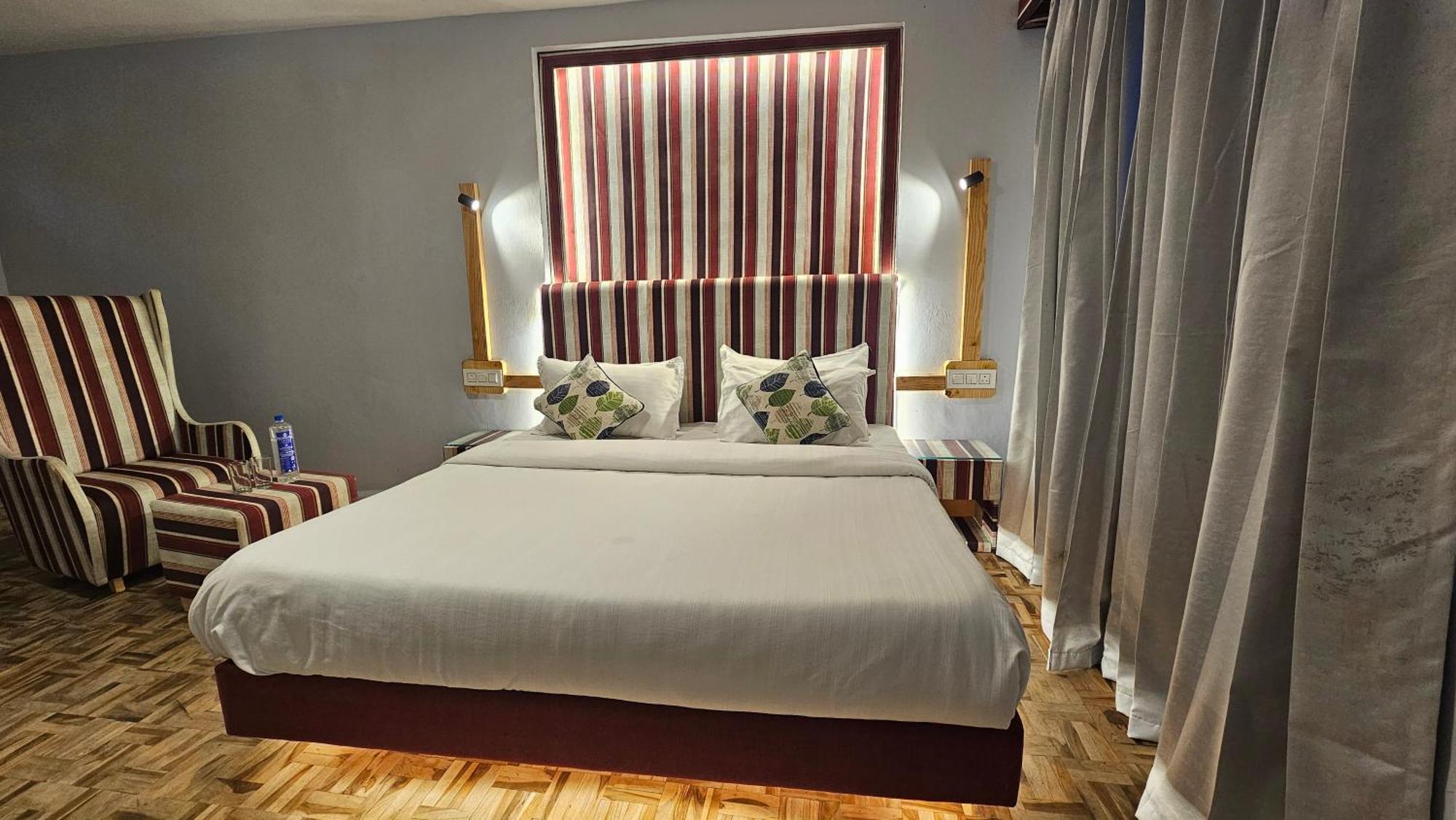 Hotel English Rose, #Personal Parking, #Petfriendly, #Garden, #Bonfire Under The Stars Manali  Luaran gambar