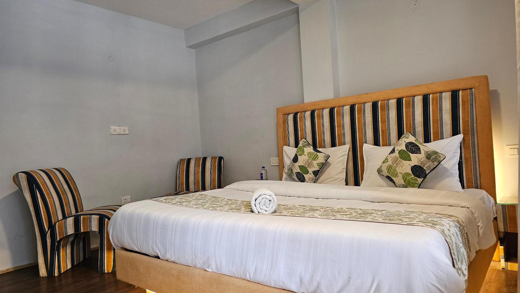 Hotel English Rose, #Personal Parking, #Petfriendly, #Garden, #Bonfire Under The Stars Manali  Luaran gambar
